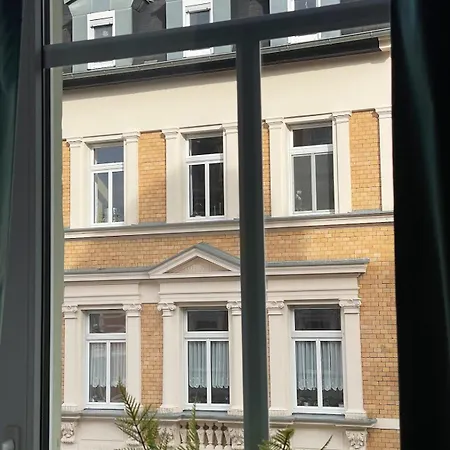 Magic Forest Design Apartment, 65 Zoll Tv, Waschtrockner, Lage, Am Markt Lägenhet Gera