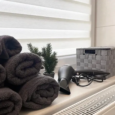 Magic Forest Design Apartment, 65 Zoll Tv, Waschtrockner, Lage, Am Markt Διαμέρισμα