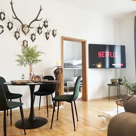 Lägenhet Magic Forest Design Apartment, 65 Zoll Tv, Waschtrockner, Lage, Am Markt