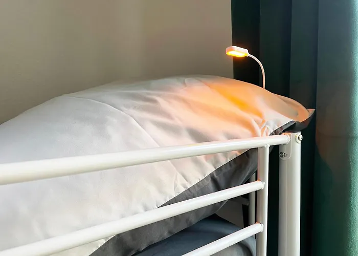 Magic Forest Design Apartment, 65 Zoll Tv, Waschtrockner, Lage, Am Markt *