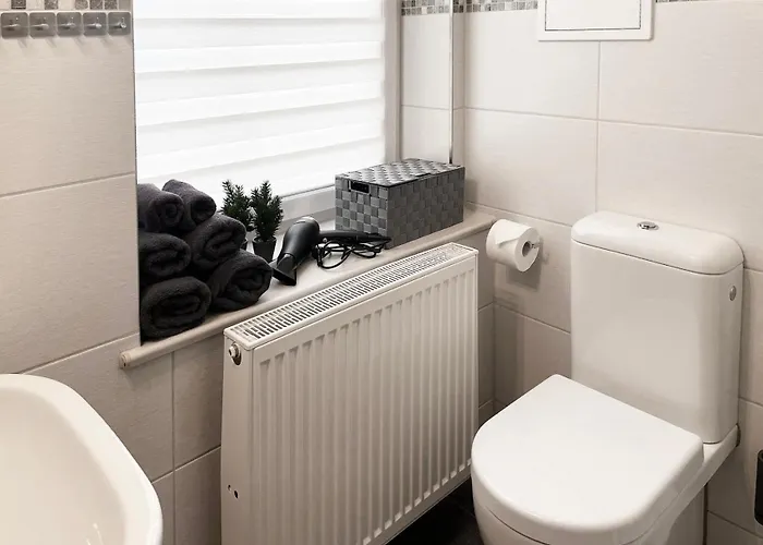 Magic Forest Design Apartment, 65 Zoll Tv, Waschtrockner, Lage, Am Markt *