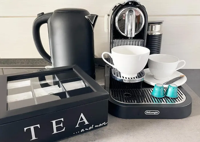 Magic Forest Design Apartment, 65 Zoll Tv, Waschtrockner, Lage, Am Markt Appartement