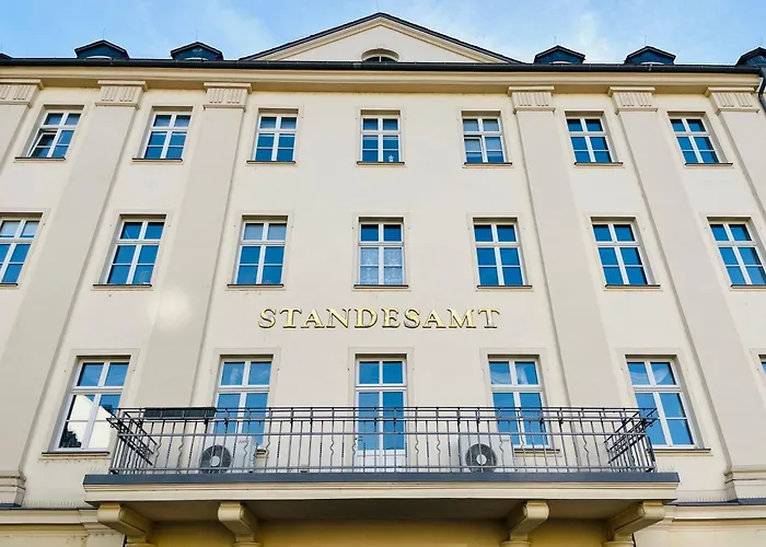 Magic Forest Design Apartment, 65 Zoll Tv, Waschtrockner, Lage, Am Markt Gera